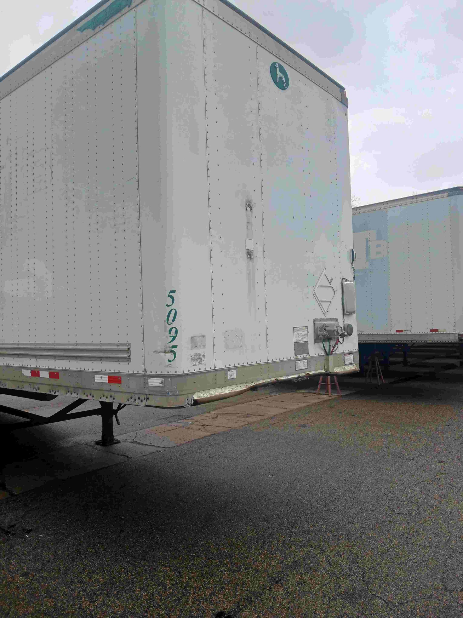 2006 Great Dane Trailer - Image 3