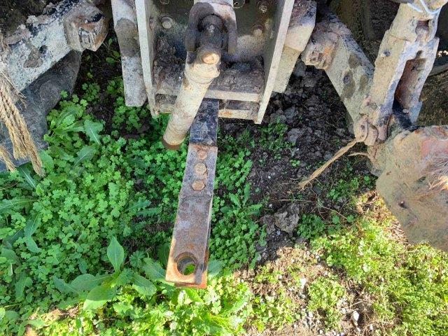 2014 CASE IH Magnum 210 Tractor - Image 9