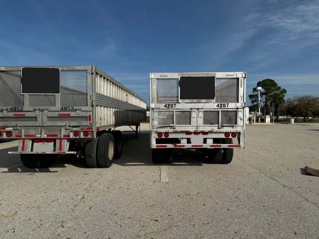 1999 Doral Trailer - Image 2