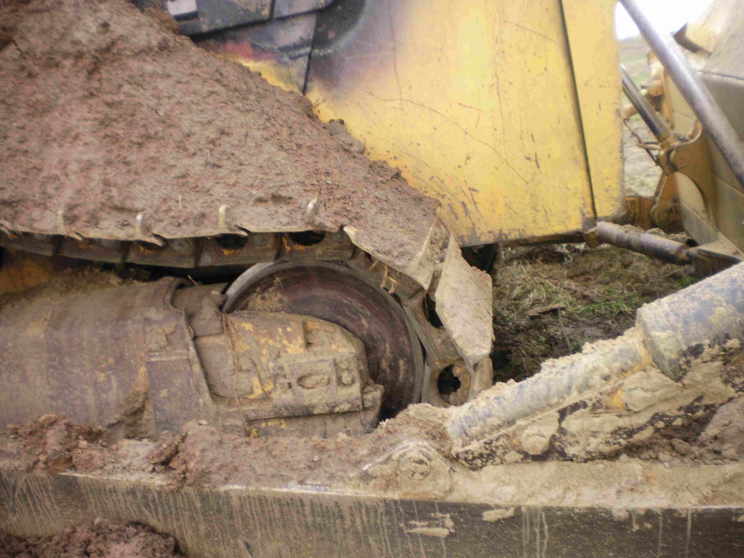 2005 Komatsu D65EX Bulldozer - Image 9