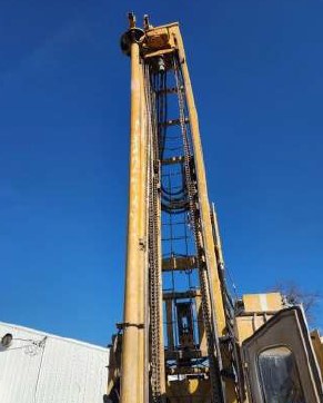 1995 Crane Carrier Drill Rig - Image 8