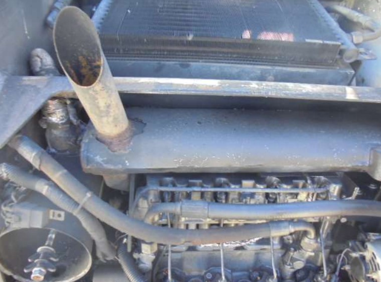 2003 Bobcat 863 Turbo Skid Steer - Image 5