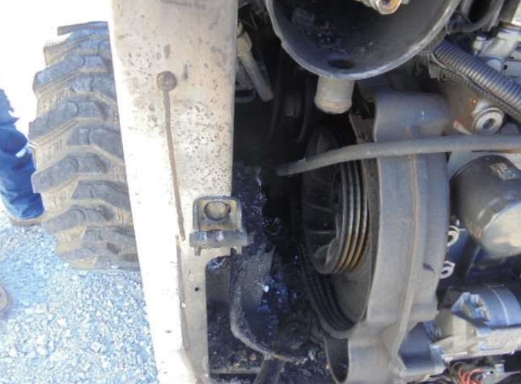 2003 Bobcat 863 Turbo Skid Steer - Image 8