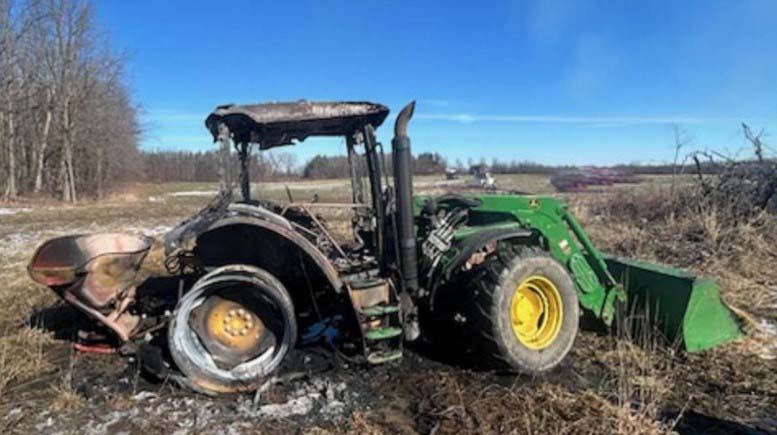 2014 John Deere 6125R Tractor - Image 4