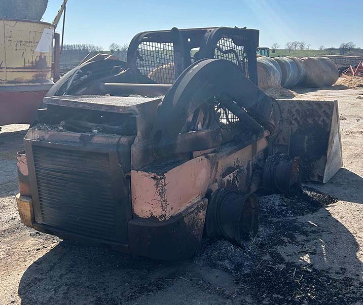 2017 New Holland L234 Skid Steer - Image 2