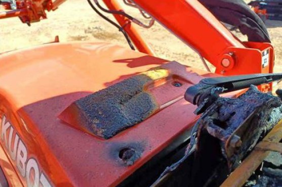 2018 Kubota L6060 Tractor - Image 9