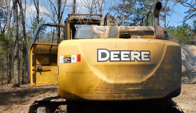 2019 John Deere 130G Excavator - Image 2