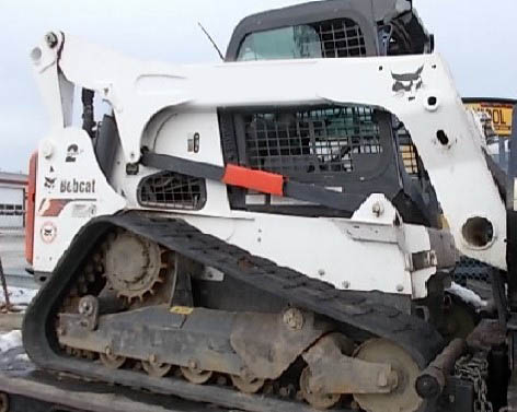 2019 Bobcat T870 Skid Steer - Image 3
