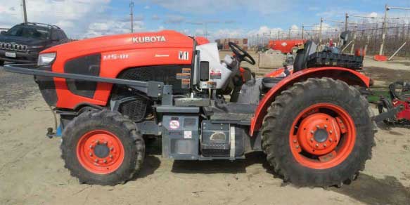 2016 Kubota M5-111 Tractor - Image 5