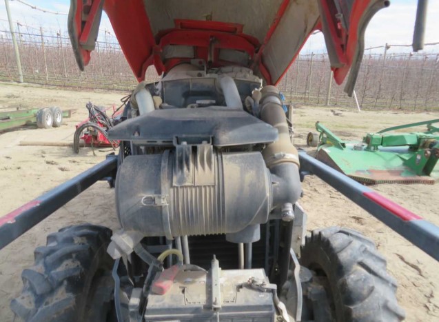 2016 Kubota M5-111 Tractor - Image 6