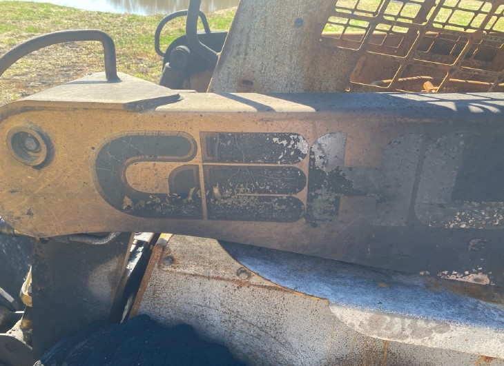 2004 Gehl 5640 Skid Steer - Image 10