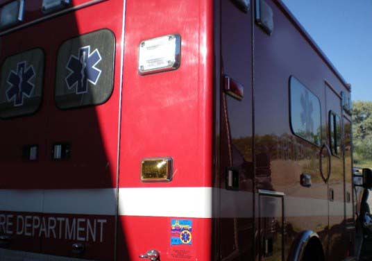 2000 Ford F-350 XLT Ambulance - Image 3