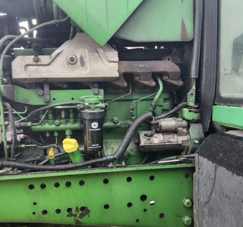 2010 John Deere 7230 Tractor - Image 5