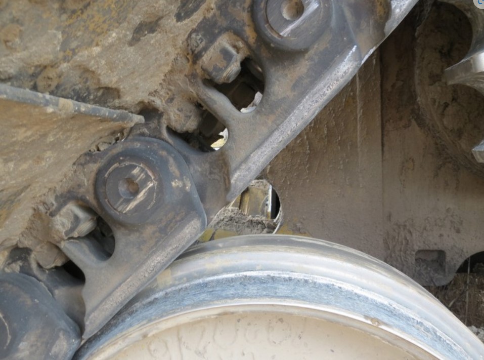 2008 Caterpillar D7R LGP Crawler Dozer - Image 13