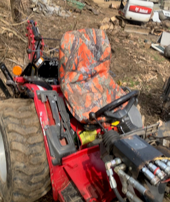 2017 Mahindra Max 26XL Tractor - Image 6