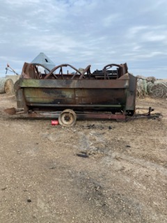 Farm Aid Feed Wagon - Image 2