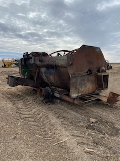 Farm Aid Feed Wagon - Image 4