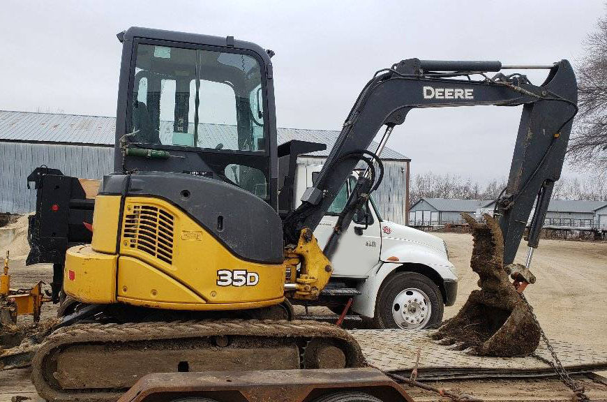 2012 John Deere 35D Excavator - Image 13