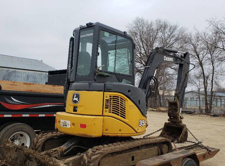 2012 John Deere 35D Excavator - Image 9