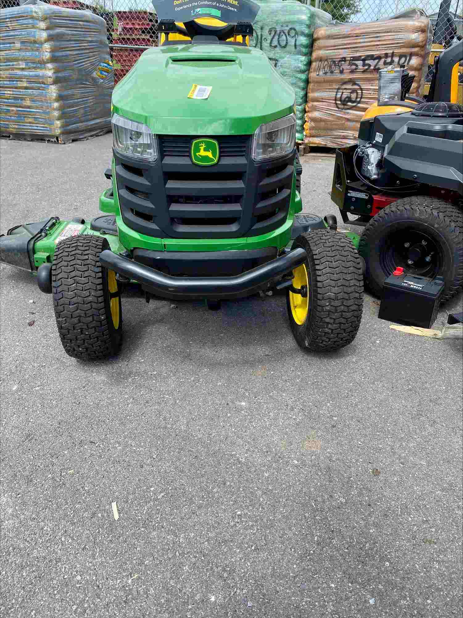 2024 John Deere S180 54 in. 24 HP V-Twin ELS Gas Hydrostatic Riding Lawn Mower - Image 2
