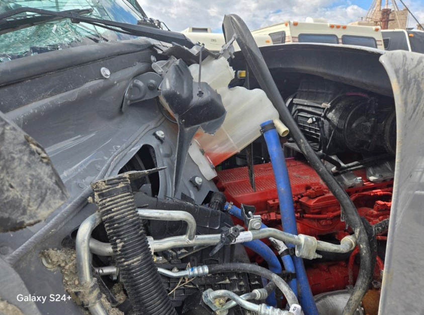 2024 Peterbilt 579 EPIQ - Image 14