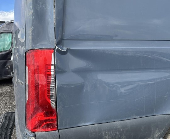 2019 Mercedes Sprinter 2500 - Image 9