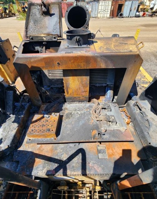 Caterpillar AP655 Asphalt Paver - Image 13