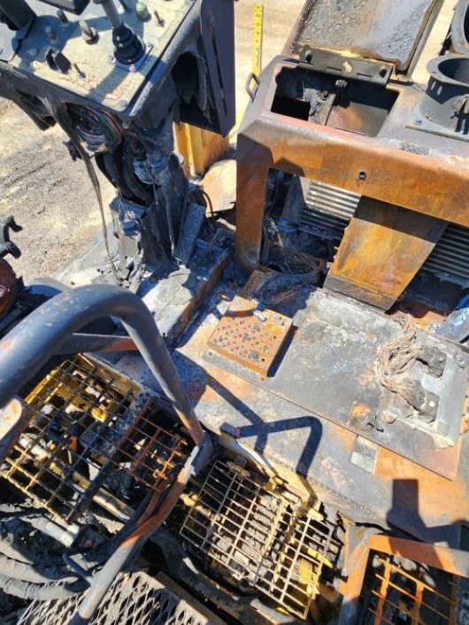 Caterpillar AP655 Asphalt Paver - Image 14