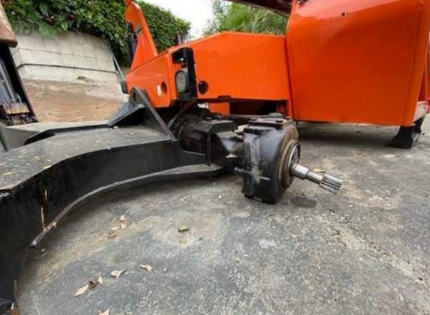 2015 JLG SkyTrak 10054 Telehandler - Image 33