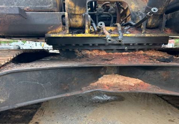 2007 Komatsu PC200 Excavator - Image 8