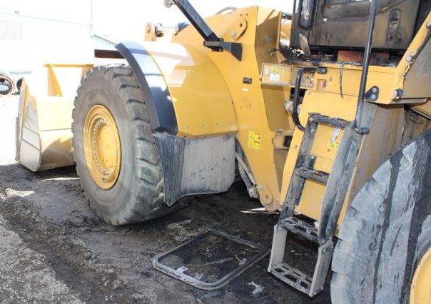 2022 Caterpillar 982 Wheel Loader - Image 6