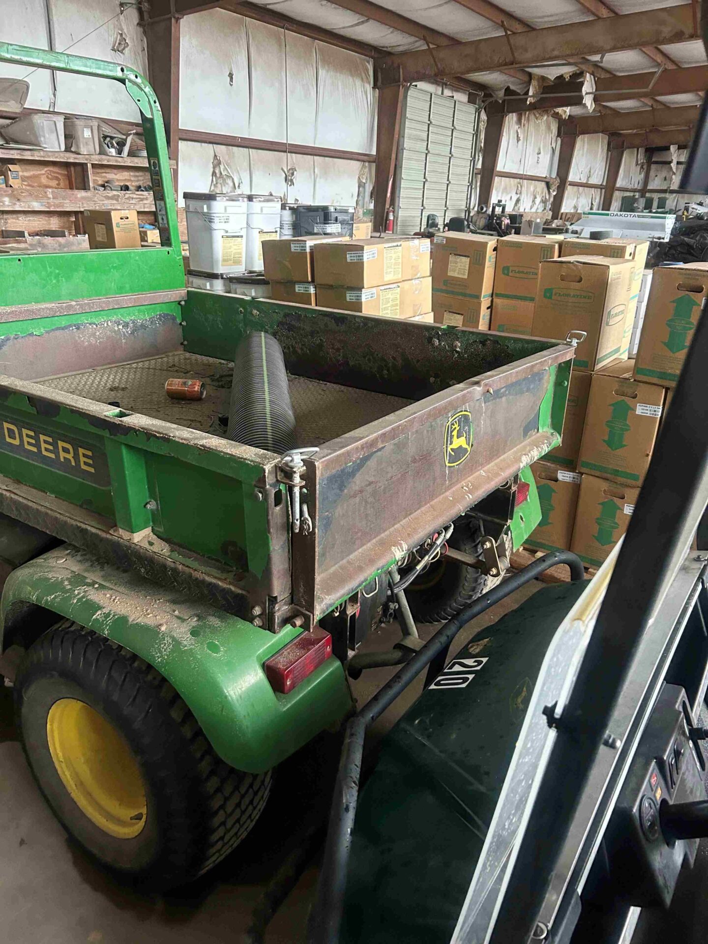 John Deere 2030A Pro Gator - Image 2