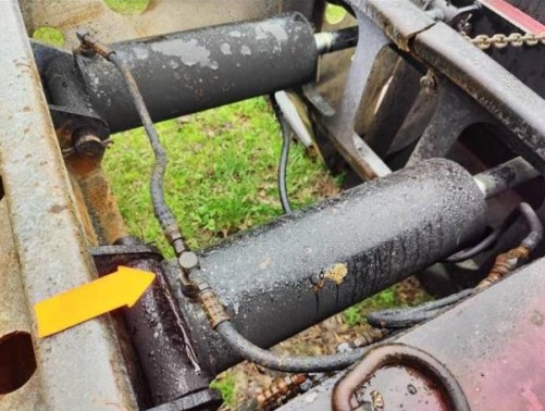 2000 Fontaine Tri-Axle Lowboy - Image 7