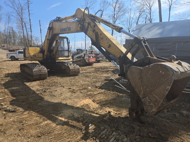 2004 Komatsu PC200LC Excavator