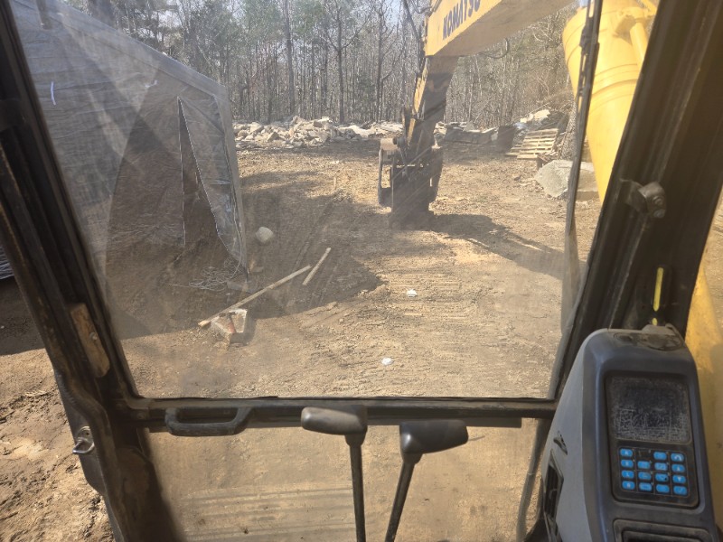 2004 Komatsu PC200LC Excavator - Image 33