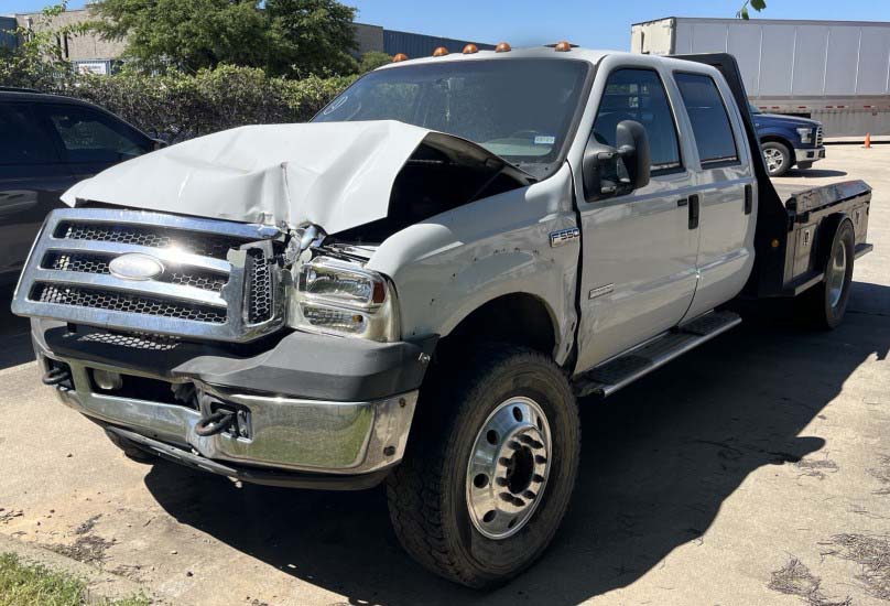 2007 Ford F550 Work Truck - Image 2