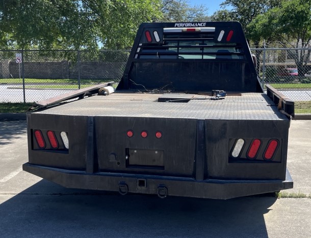 2007 Ford F550 Work Truck - Image 4