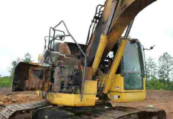 2018 Komatsu PC238USLC Excavator - Image 3