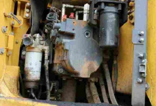 2018 Komatsu PC238USLC Excavator - Image 30