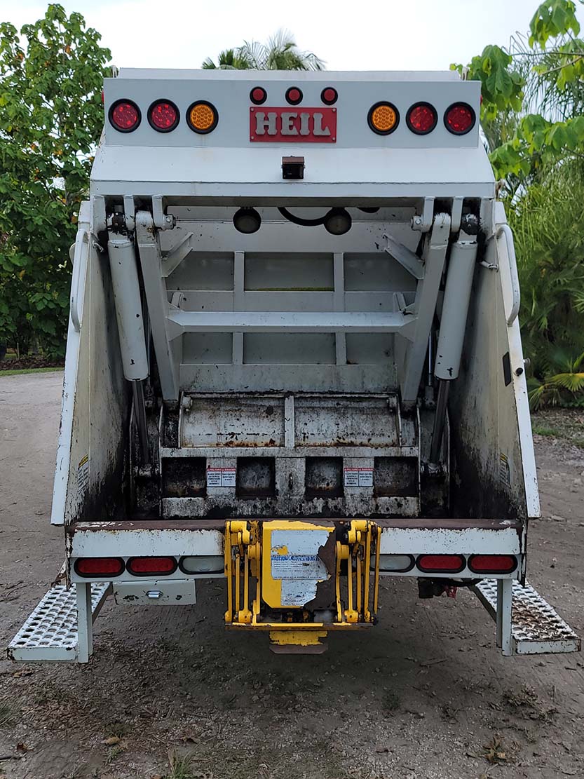 2020 Hino 268A Garbage Truck - Image 6