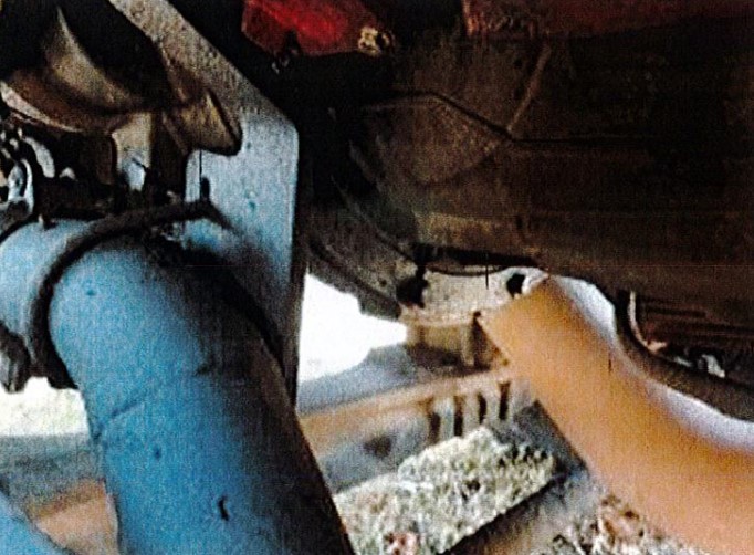 2006 Pierce Custom Contender Fire Truck - Image 13