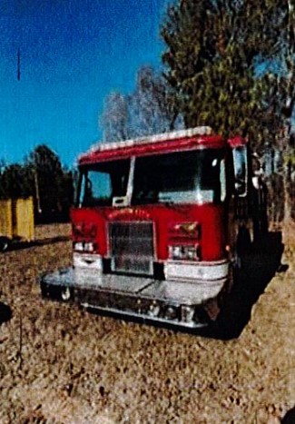 2006 Pierce Custom Contender Fire Truck - Image 3