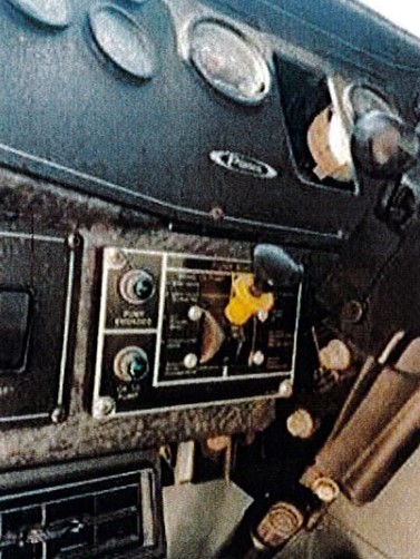 2006 Pierce Custom Contender Fire Truck - Image 7