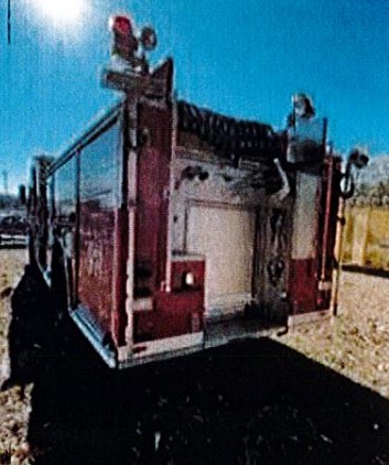 2006 Pierce Custom Contender Fire Truck - Image 8