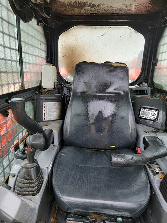 2017 Kubota SVL95-2S Skid Steer - Image 7