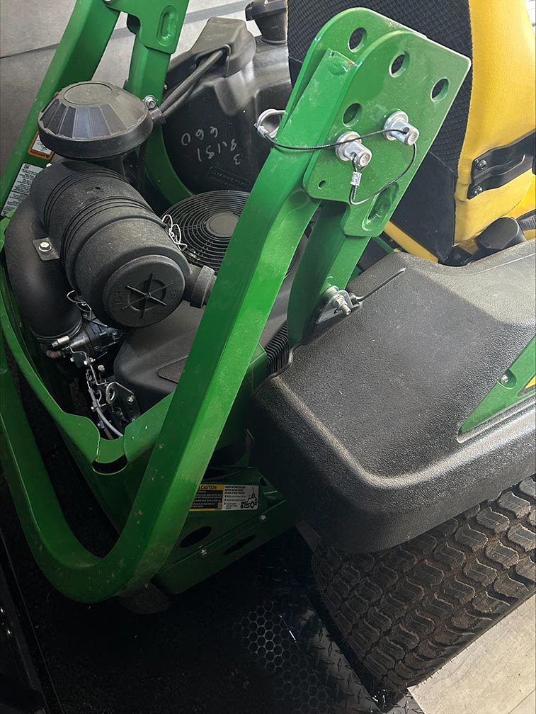 2020 John Deere Z950M Mower - Image 5