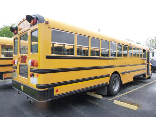 2006 International-Navistar CE300 School Bus - Image 9