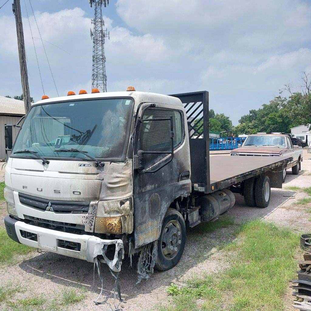 2017 Mitsubishi Fuso FE160