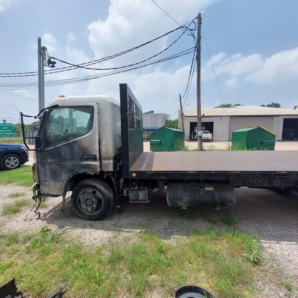 2017 Mitsubishi Fuso FE160 - Image 6