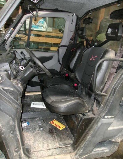 2019 Can-Am Defender X HMR - Image 16